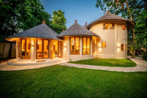 Villa Meraki luxury 4BR villa